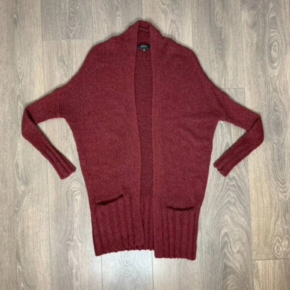 Aritzia Talula Lenox Cardigan Sweater Knit Heathered Cashmere Wool Burgundy XXS - Picture 4 of 14